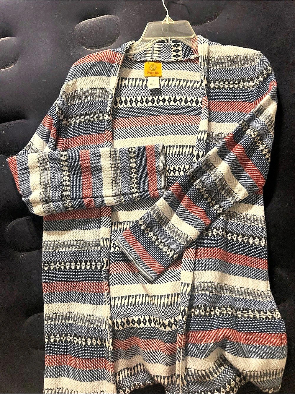 Ruby rd Ro Geometric Knit Sweater Size Small Like New